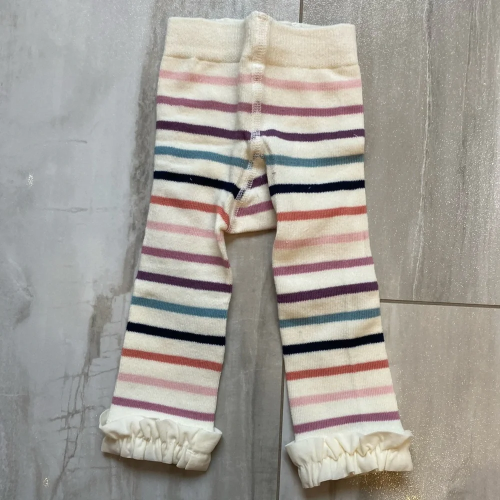 NWT RuffleButts Neutral Mellow Rainbow Stripe Footless Ruffle Tights, 0-6M
